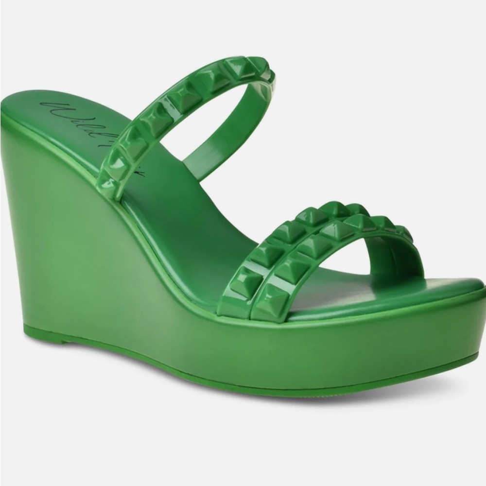 Cortezz Womens Studded Open Toe Wedge Sandals green
